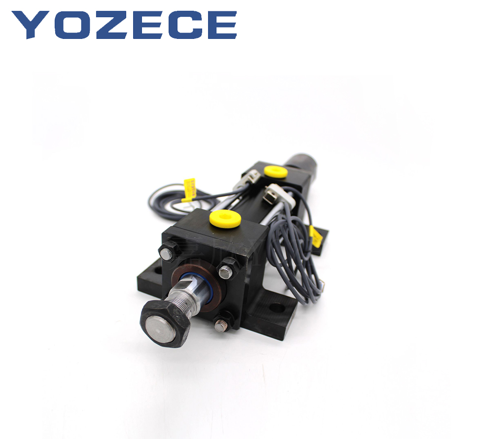 MPHM.D.LA Tie-rod Cylinder with Radial Foot Mount, Adjustable Stroke and Inductive Function